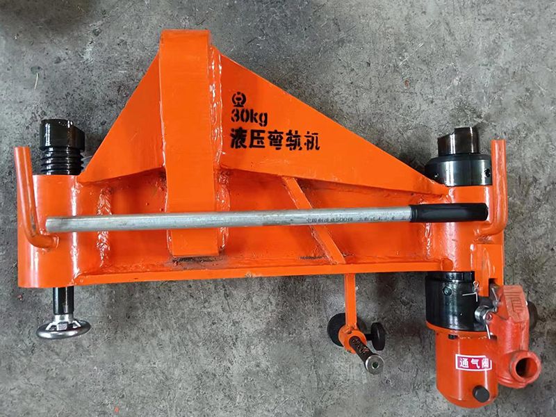 弯道器