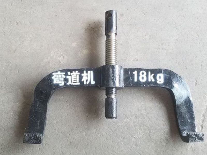 弯道器